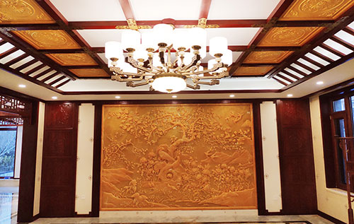 向阳中式别墅客厅中式木作横梁吊顶装饰展示